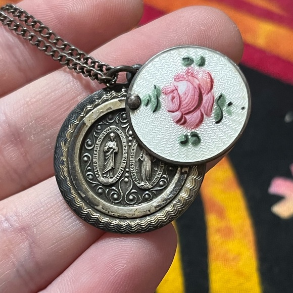 VTG Guilloche Enamel Rose Sterling Silver Catholic Religious Medal Necklace - Picture 8 of 8